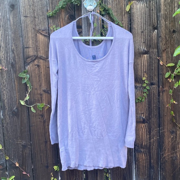 Gap top - Picture 2 of 4